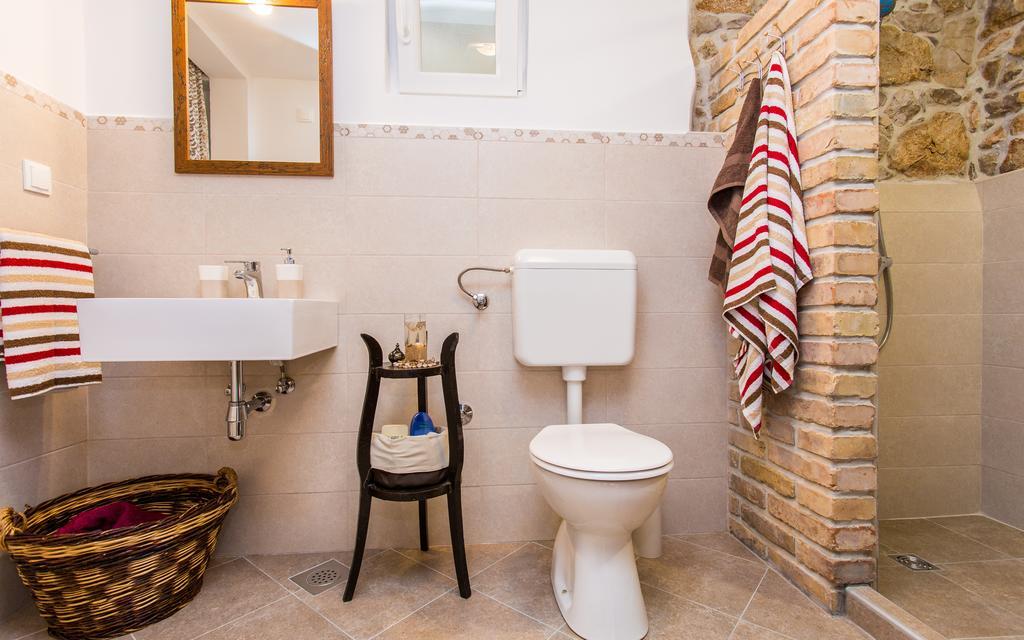 Apartman Bonaca Vrbnik Kültér fotó