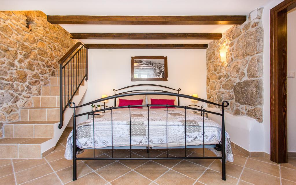 Apartman Bonaca Vrbnik Kültér fotó