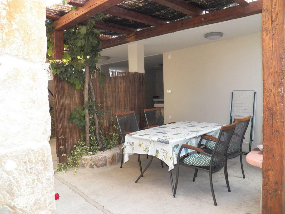 Apartman Bonaca Vrbnik Kültér fotó